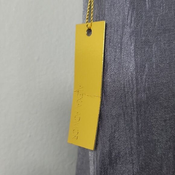 Alexia Admor Jeweled Neckline Dress - Picture 7 of 12